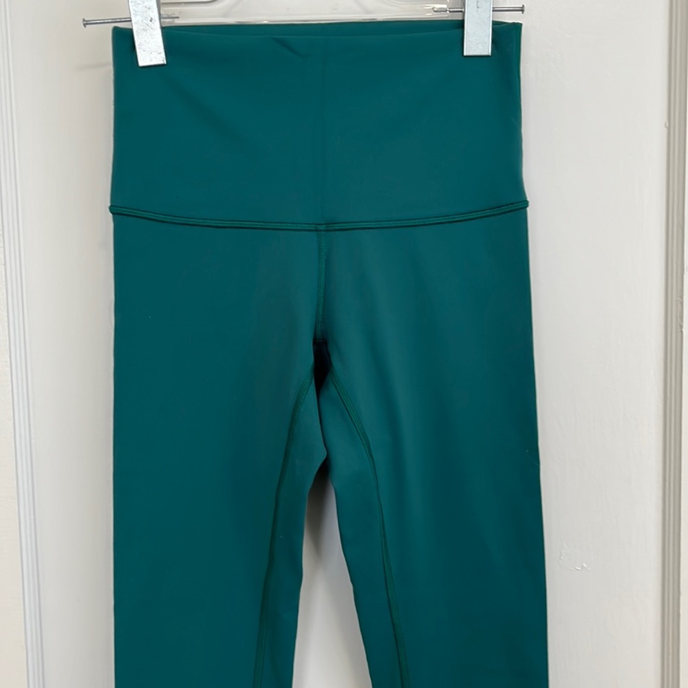 Lululemon Wunder Under high rise leggings/tights - green/teal - size 6